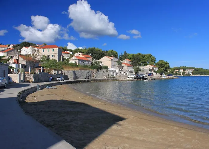 Guest house And By The Sea Lumbarda, Korcula - 14647 Lumbarda